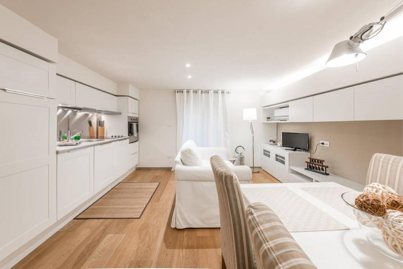 Artist Loft House Panzió Bari Kültér fotó